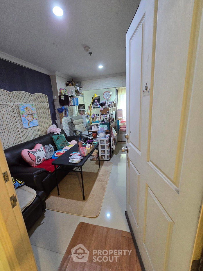 picture 1-BR Condo at Lumpini Place Rama 9–Ratchada near MRT Phra Ram 9 (ID 3478591) - 2/9