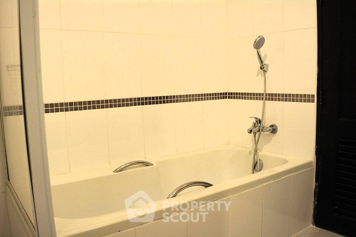 รูป คอนโด 1-ห้องนอน ที่ แพลทตินัม สวีท คอนโดมิเนียม / ทีดับเบิ้ลยู คอนโดมิเนียม ใกล้ พัทยาใต้ (ID 3282425) - รูปที่ 14/22