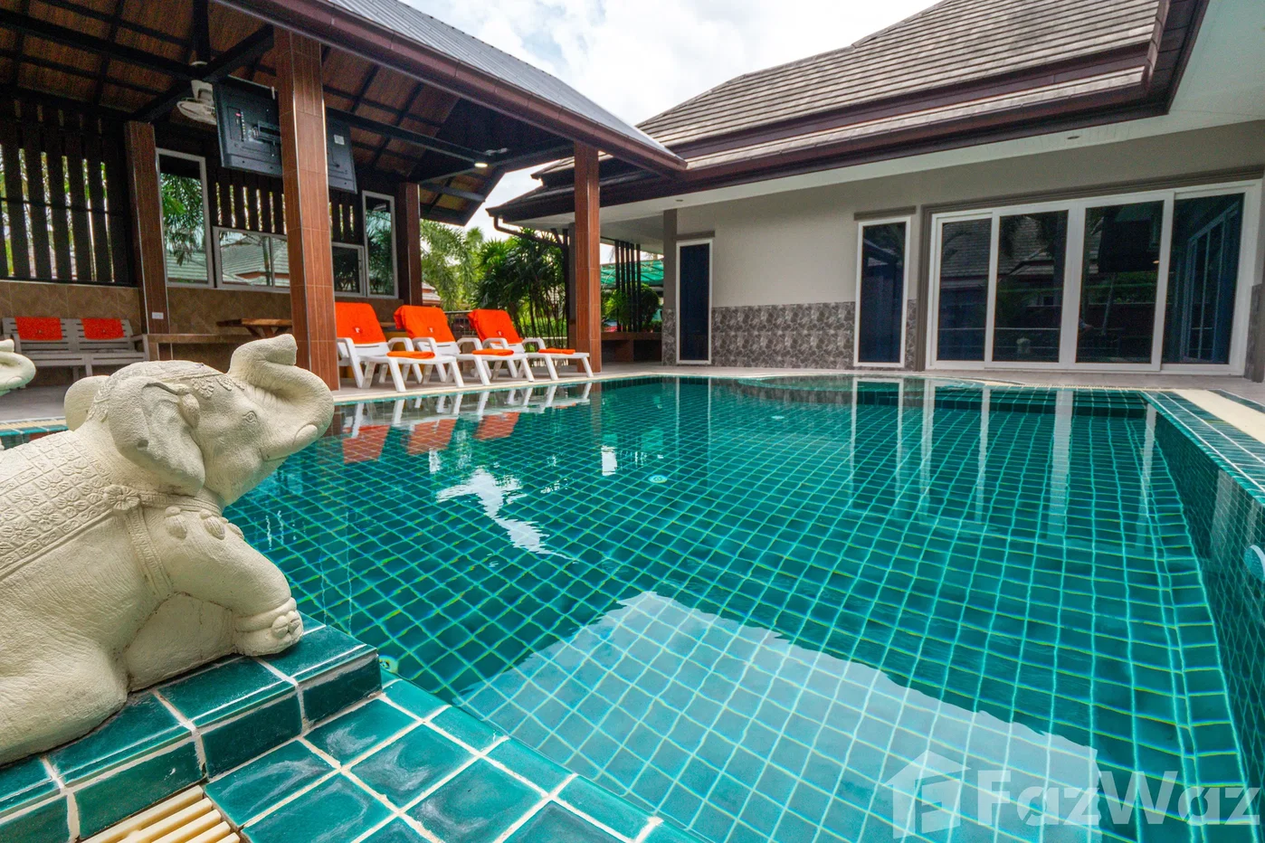 picture 5-Bedroom Pool Villa with Guesthouse at Baan Dusit Park 6911366 - 1/15
