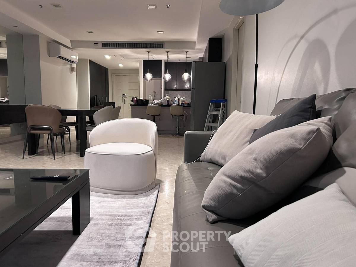 picture 3-BR Condo at Nusasiri Grand Condominium near BTS Ekkamai (ID 3448247) - 4/14