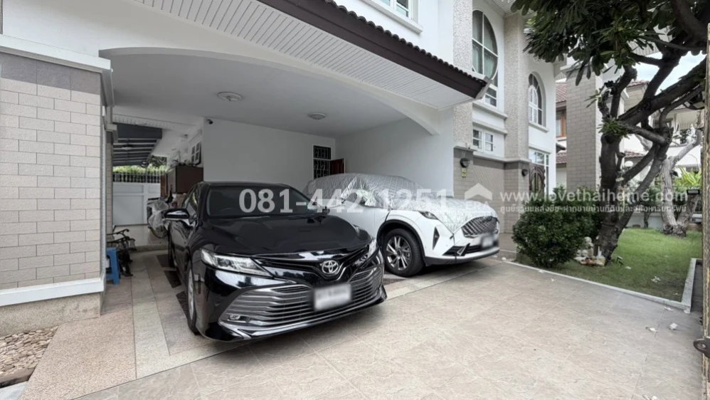 รูป ขายบ้านเดี่ยว 2 ชั้น ซอยศรีนครินทร์ 24 หมู่บ้านชลัฎฐา พื้นที่ 80.7 ตรว. ใกล้สถานีกลันตัน ราคาพิเศษเพียง 11.9 ล้านบาท เท่านั้น! - รูปที่ 12/13