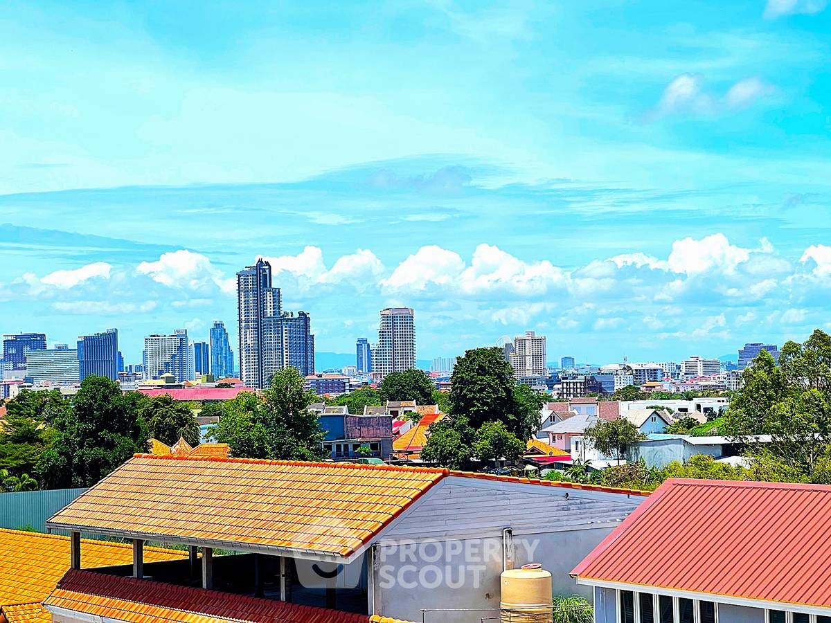 รูป คอนโด 1-ห้องนอน ที่ แพลทตินัม สวีท คอนโดมิเนียม / ทีดับเบิ้ลยู คอนโดมิเนียม ใกล้ พัทยาใต้ (ID 3282425) - รูปที่ 4/22