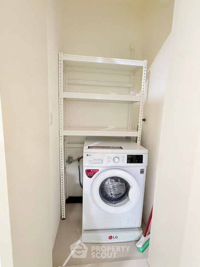 picture 25th-Floor 2-BR Condo At Life Asoke Near ARL Makkasan (ID 3475508) - 6/10