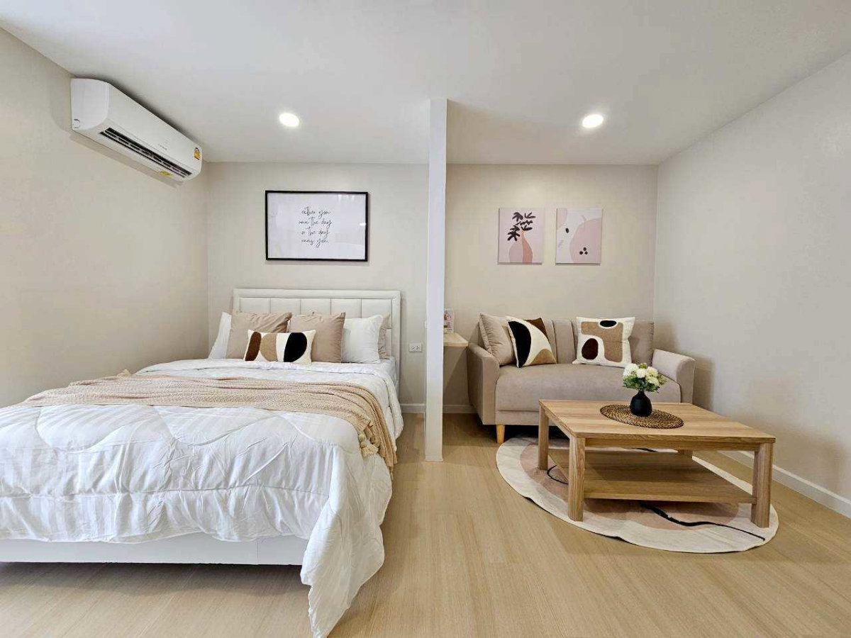 picture B Condo For Sell - 1/20