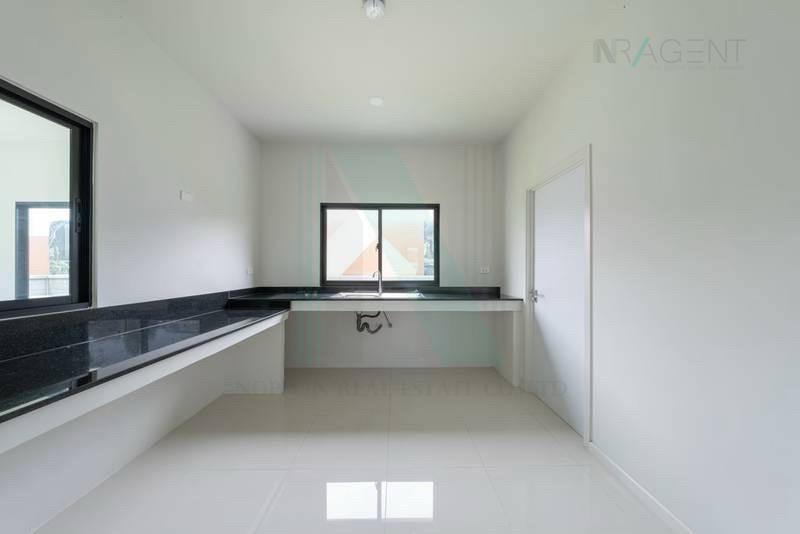 รูป 📌 ขายบ้านเดี่ยว โครงการ บริทาเนีย บางนา - ศรีวารี 2 ชั้น 4 ห้องนอน 5 ห้องน้ำ - รูปที่ 3/8