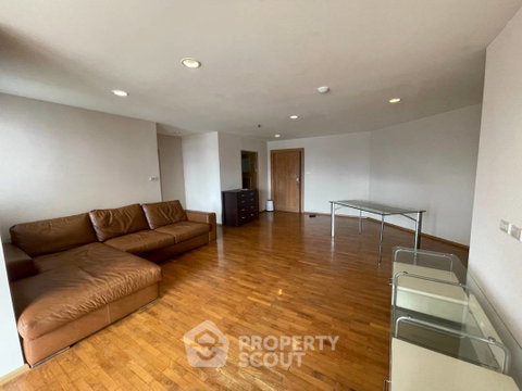 3-BR Condo at River Heaven Chareonkrung in Bang Kho Laem (ID 514531)