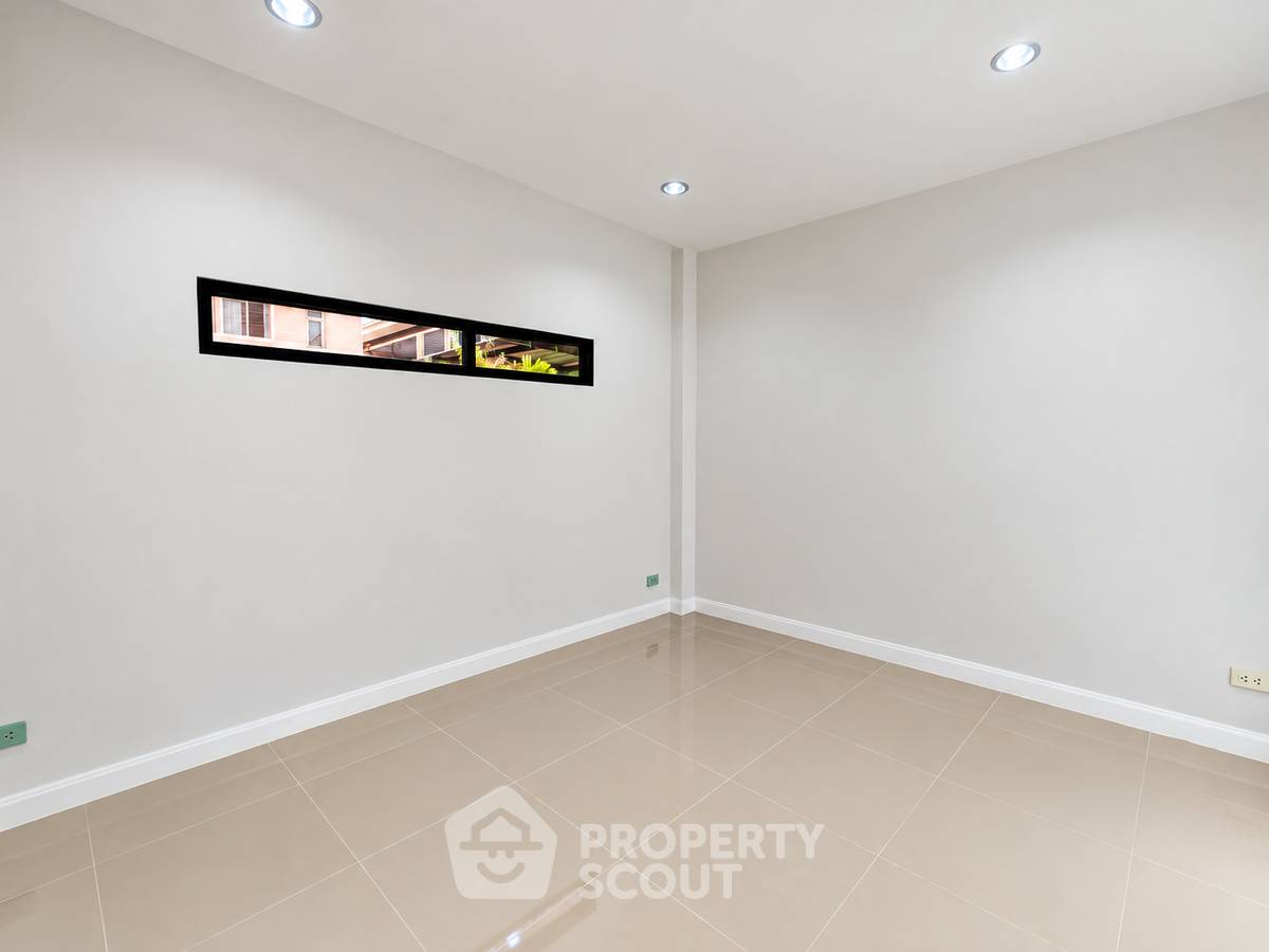 picture 2-BR House For Sale At Baan Suk Sabai 3, Hua Hin (ID 3477284) - 9/13