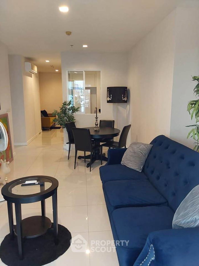 picture 3-BR Condo At The Bloom Sukhumvit 71 Near BTS Phra Khanong (ID 3476873) - 3/10