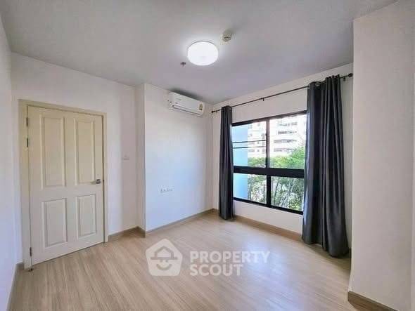 picture 3-BR Condo at Supalai Park Phaholyothin near BTS Ha Yaek Lat Phrao (ID 3482363) - 4/8