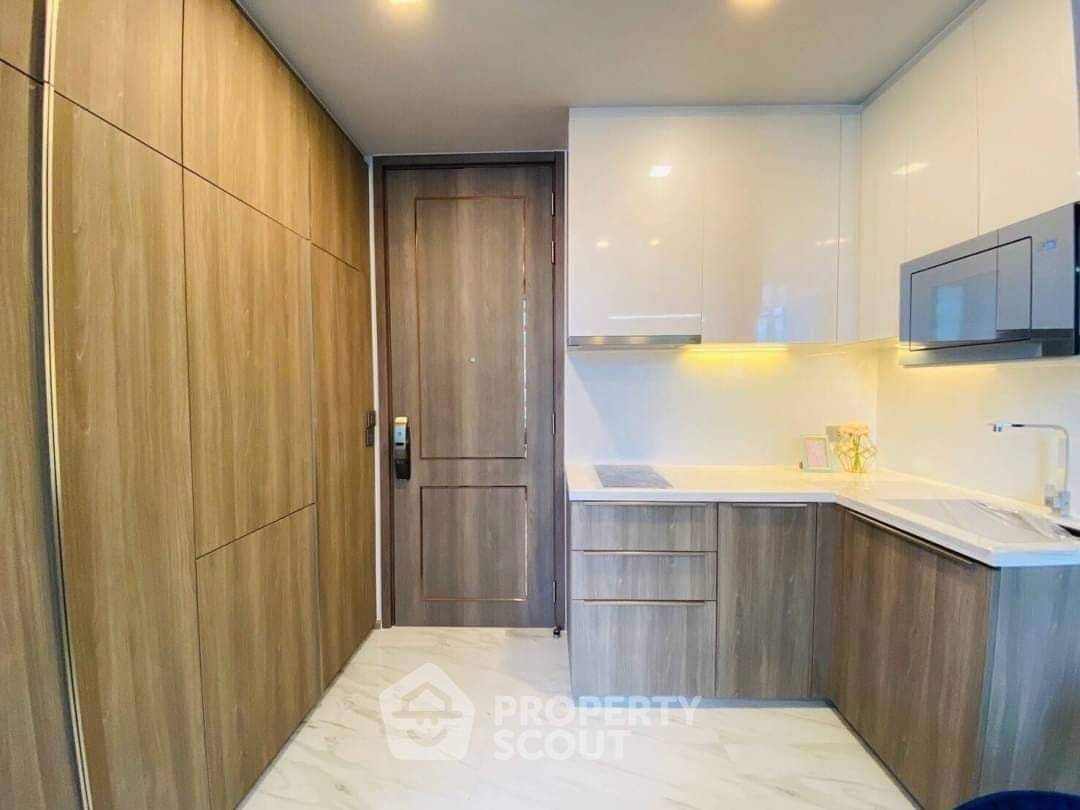 picture 1-BR Condo at Celes Asoke near MRT Sukhumvit (ID 1850671) - 11/13