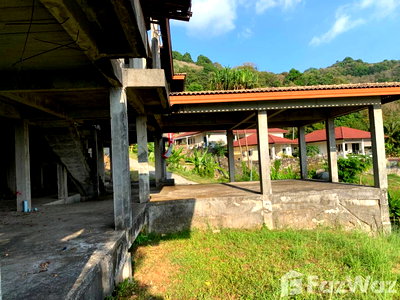 Houses for sale Muang Phuket Phuket : 5 Bedroom Villa for sale in Karon, Phuket  1842740