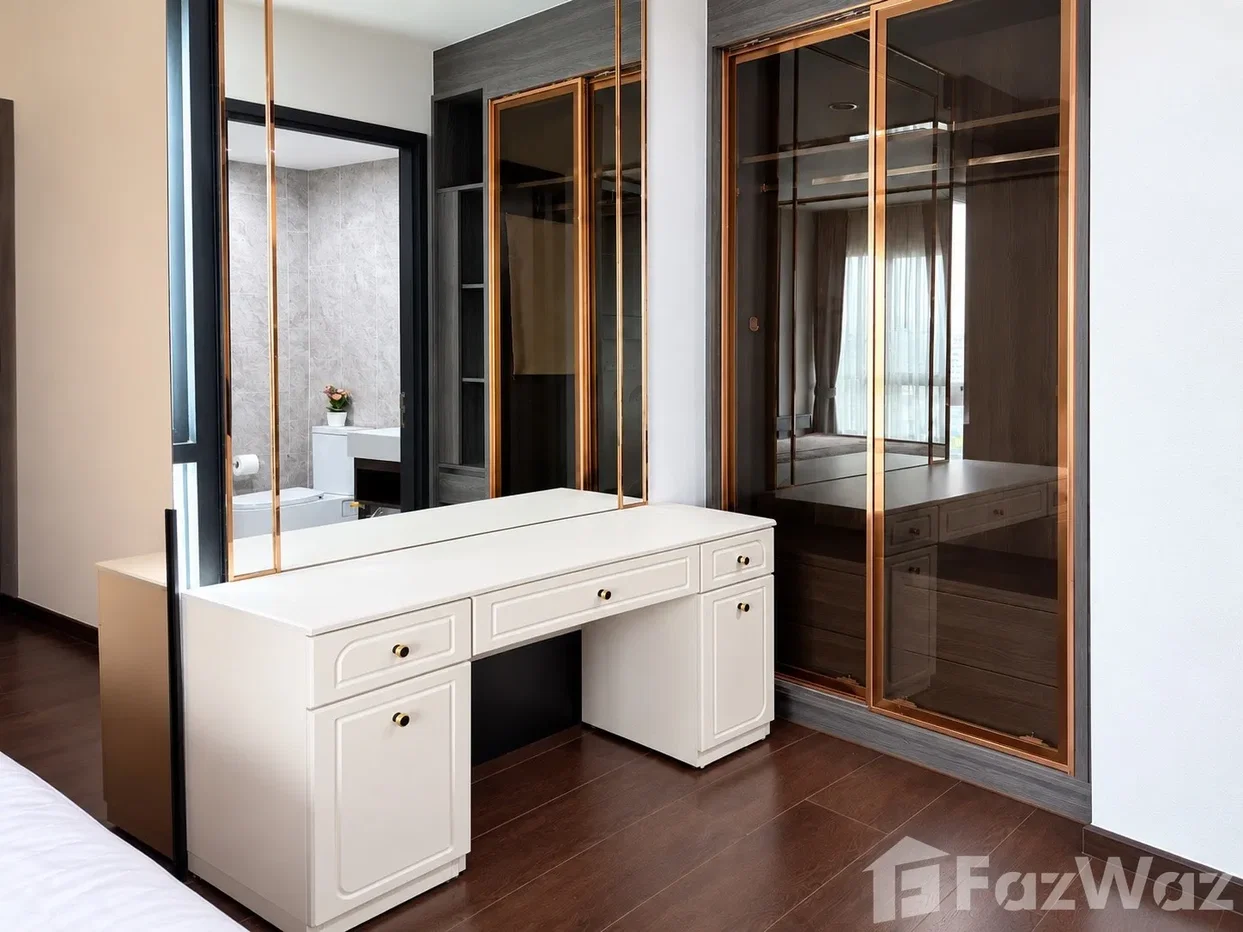 picture Ekkamai 2BR Condo | Large Balcony 6908923 - 8/11