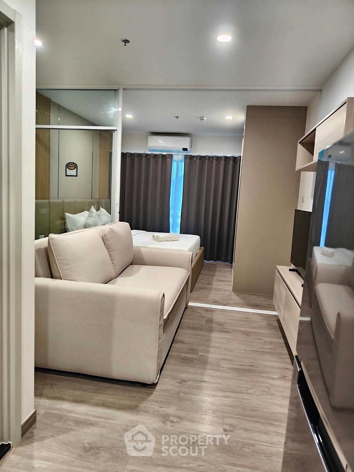 picture 15th-Floor 1-BR Condo At Supalai Blue Whale, Hua Hin (ID 3481503) - 6/8
