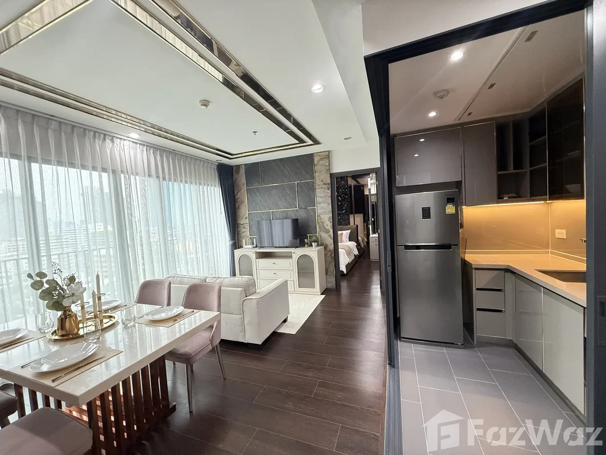 picture Ekkamai 2BR Condo | Large Balcony 6908923 - 1/11