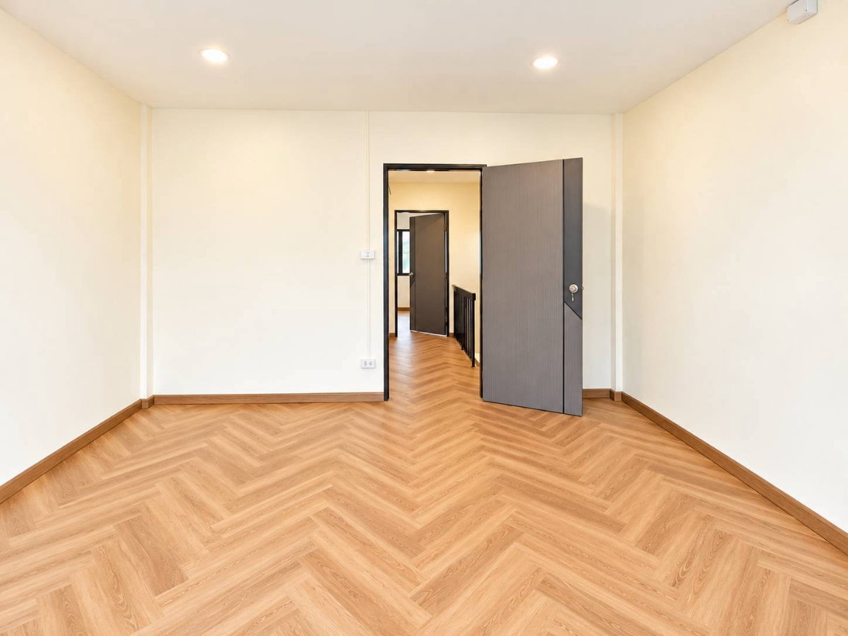 รูป 🏡 บ้านรีโนเวทลาดปลาเค้า ใกล้รถไฟฟ้า 2 สาย | 2.99 ล้าน ฟรีโอน! - รูปที่ 17/20