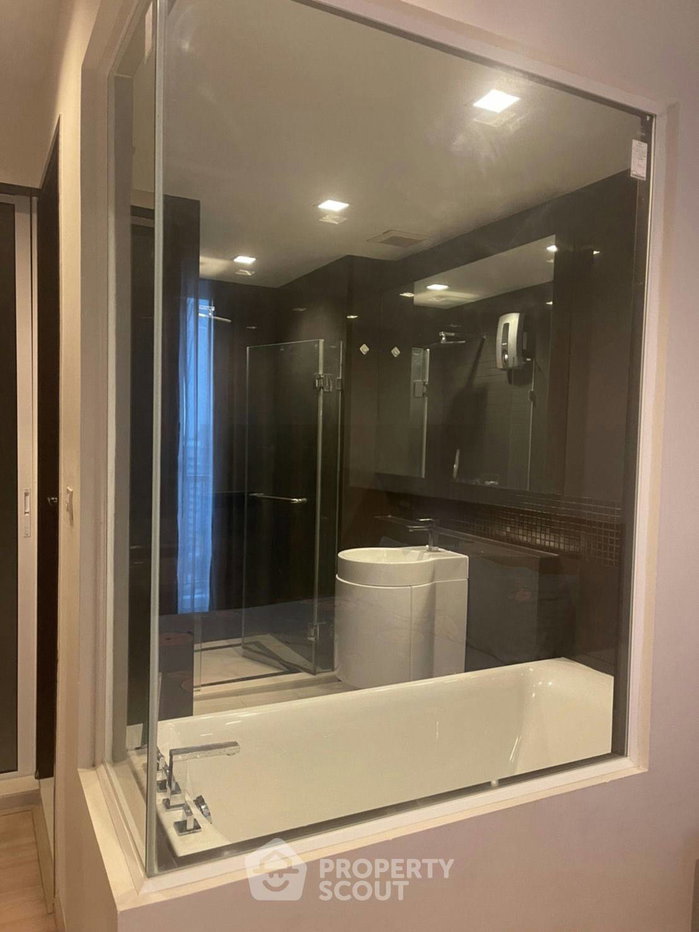 รูป คอนโด 1 ห้องนอน ชั้น 15 Rhythm Sathorn ใกล้ BTS สะพานตากสิน 300 ม. (ID 3482181) - รูปที่ 8/14