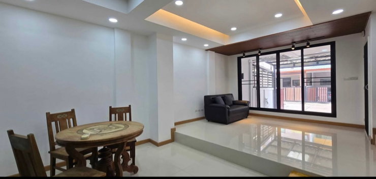 รูป หมู่บ้านสารินวิซ แบริ่ง   Home Office  - รูปที่ 7/17