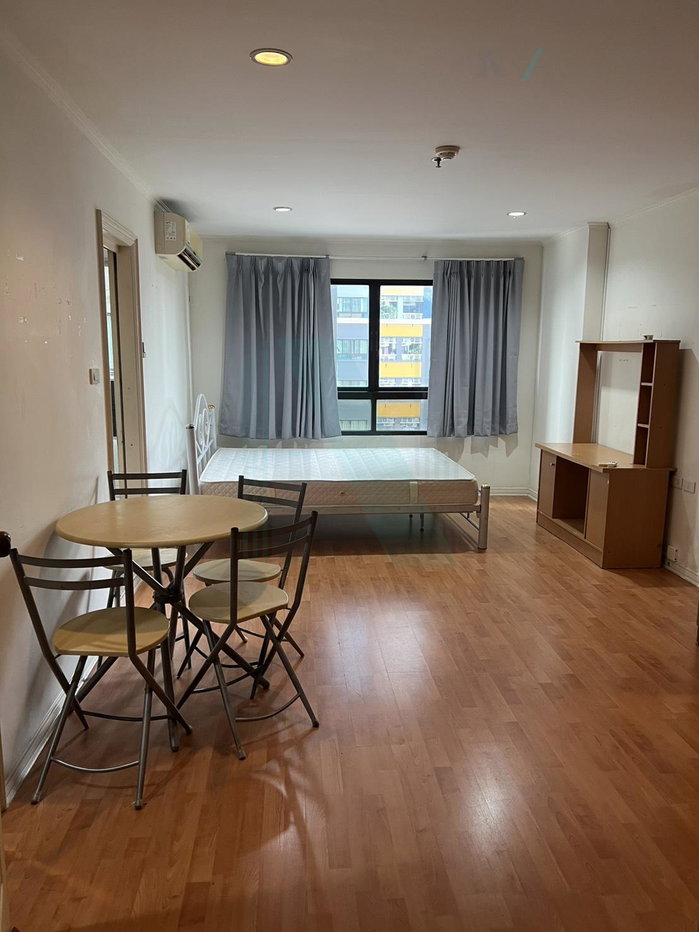 picture For Rent Condo LUMPINI VILLE SUKHUMVIT 77 Building , Floor 10,Studio, Room size 30 sqm - 1/8