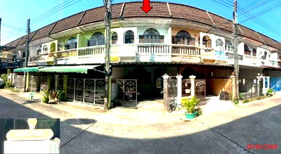 Townhouses for sale RIL Industrial Estate : TOWN HOUSE 17.9 Sq.w. Muang Rayong Rayong for 1.1M