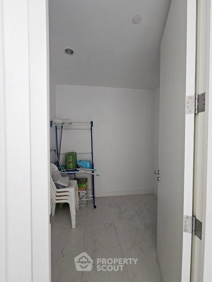 picture 25th-Floor 4-BR 356 Sqm At 185 Rajadamri, BTS Ratchadamri (ID 2077062) - 17/36