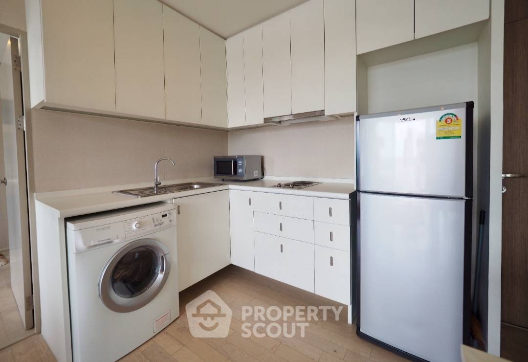 picture 19th-Floor 1-BR Condo At Noble Solo, Thong Lo (ID 3478921) - 3/8