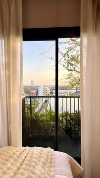 1-BR Condo at The Politan Rive near MRT Phra Nang Klao Bridge (ID 3483481)