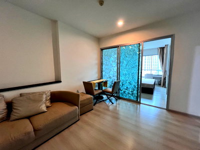 Condos for rent : Life Ratchadaphisek room size 39 sqm for rent