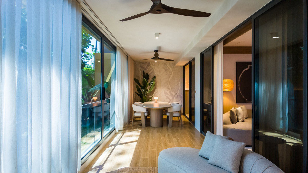 picture Laguna Beachside Residences - 14/20
